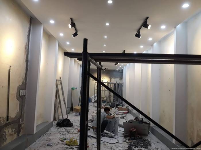 Sửa chữa cửa hàng giá rẻ tại TP.HCM