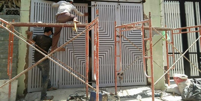 dịch vụ sơn sửa cửa sắt giá rẻ tại TP.HCM